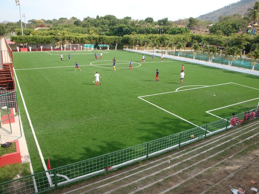 Proyectos Grama Sintética Fútbol 5 y Fútbol 7 Canchas Deportivas